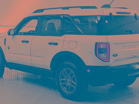 Certified 2025 Ford Bronco Sport Big Bend w/ Convenience Package image 4