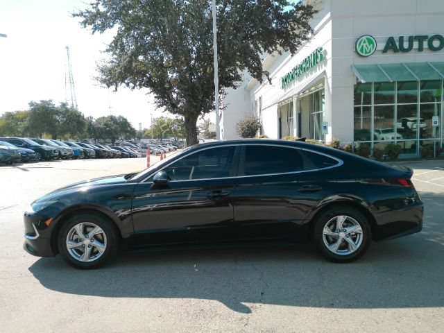 Used 2022 Hyundai Sonata SE FWD image 12