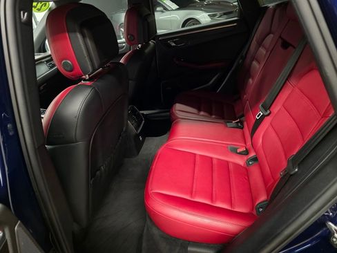 Used 2022 Porsche Macan GTS w/ Sport Chrono Package image 30