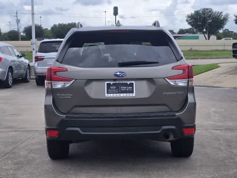 Used 2019 Subaru Forester Premium w/ Popular Package #1 AWD/4WD image 5