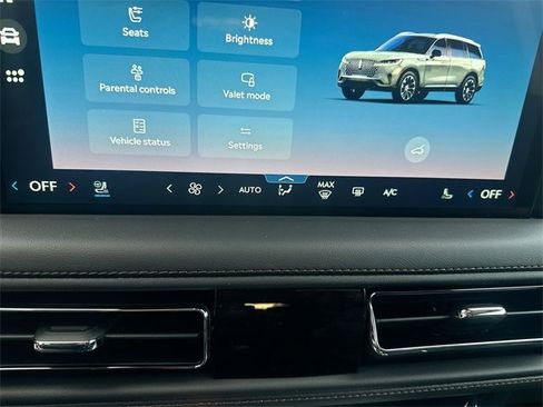 New 2026 Lincoln Aviator Reserve image 19