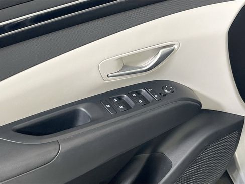 Used 2023 Hyundai Tucson SEL image 17