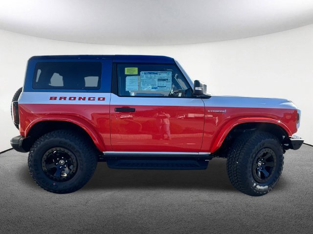 Used 2025 Ford Bronco Stroppe Edition AWD/4WD image 15