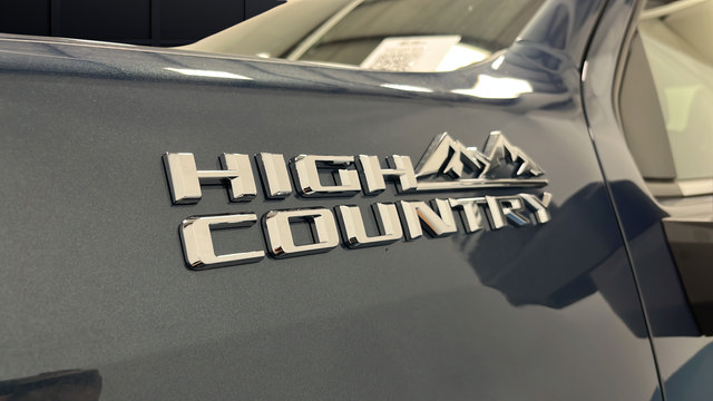 New 2026 Chevrolet Silverado 2500 High Country w/ High Country Premium Package AWD/4WD image 45