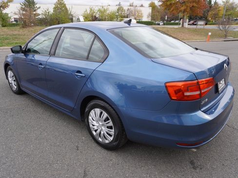 Used 2015 Volkswagen Jetta S image 5