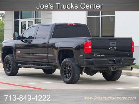 Used 2018 Chevrolet Silverado 2500 LT w/ Midnight Edition AWD/4WD image 5