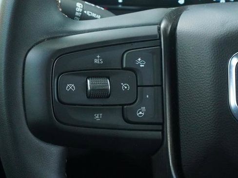 Used 2024 GMC Yukon AT4 w/ Technology Package image 17