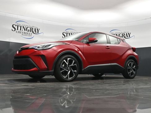Used 2021 Toyota C-HR XLE FWD image 28