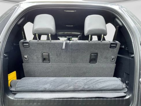 Used 2021 Lexus GX 460 Premium w/ Premium Package AWD/4WD image 19
