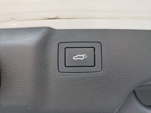 Used 2019 Hyundai Santa Fe XL AWD/4WD image 14