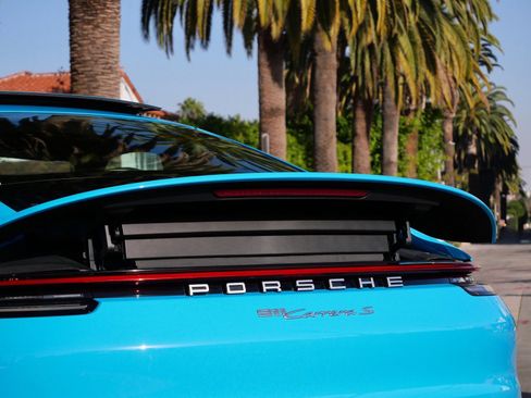 Used 2021 Porsche 911 Carrera S image 9