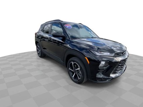 Used 2023 Chevrolet TrailBlazer RS w/ Convenience Package FWD image 4