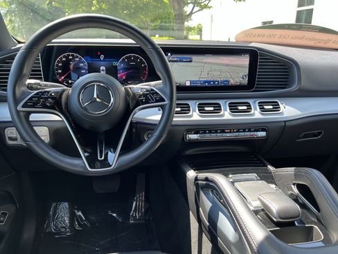 Certified 2024 Mercedes-Benz GLE 350 4MATIC image 30