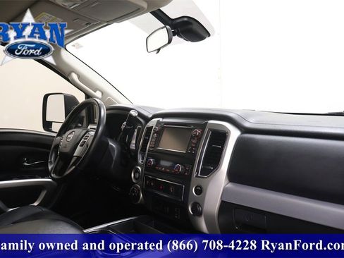 Used 2018 Nissan Titan PRO-4X w/ Pro-4x Utility Package image 15