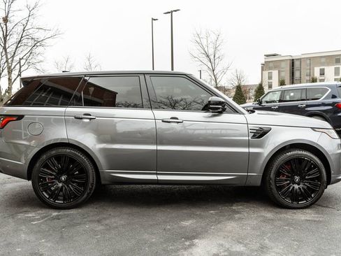 Used 2021 Land Rover Range Rover Sport HSE Dynamic image 3