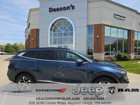 Used 2025 Kia Sportage EX w/ EX Premium Package AWD/4WD image 1