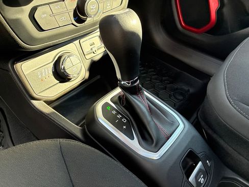 Used 2023 Jeep Renegade Trailhawk w/ Sun/Sound Group image 28