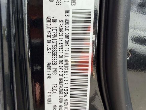 Used 2011 RAM 1500 Laramie w/ Protection Group AWD/4WD image 21