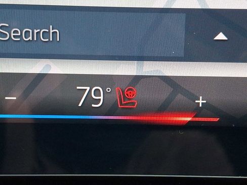 Used 2025 BMW X1 xDrive28i w/ Technology Package image 23