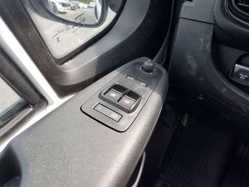 New 2024 RAM ProMaster 3500 w/ Premium Convenience Group image 23