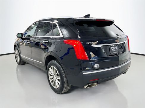 Used 2017 Cadillac XT5 Luxury image 5