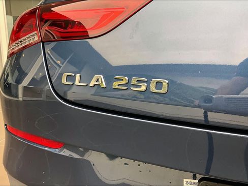 Used 2023 Mercedes-Benz CLA 250 w/ Premium Package image 31