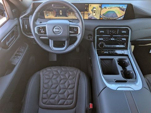 New 2026 Nissan Armada Platinum image 9