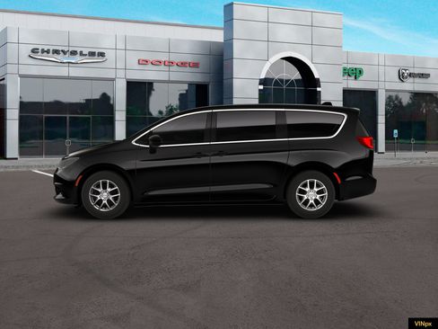 New 2026 Chrysler Voyager LX image 3