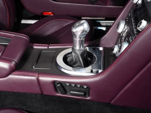 Used 2011 Aston Martin V12 Vantage Coupe RWD image 20