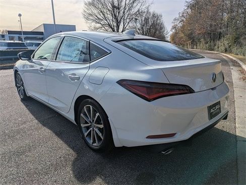 New 2026 Acura Integra Base image 2