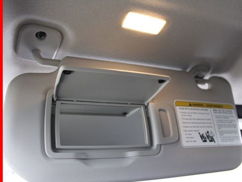 Certified 2025 Nissan Kicks SR w/ Illumination Package image 42