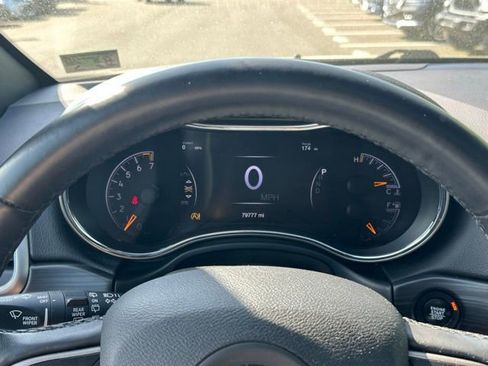 Used 2019 Jeep Grand Cherokee Limited w/ Trailer Tow Group IV image 24