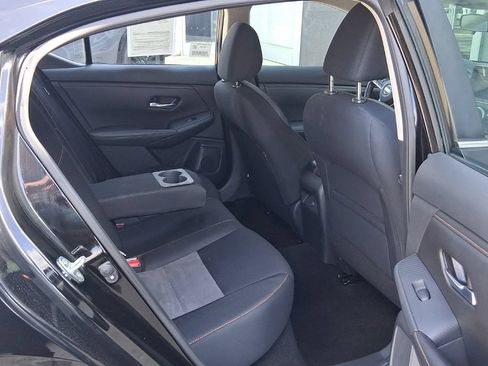 Used 2021 Nissan Sentra SR FWD image 30