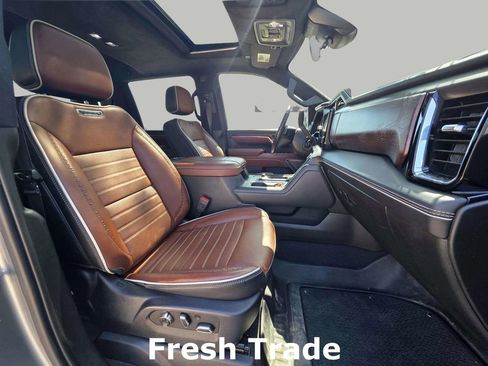 Used 2024 GMC Sierra 2500 Denali Ultimate w/ Max Trailering Package image 10