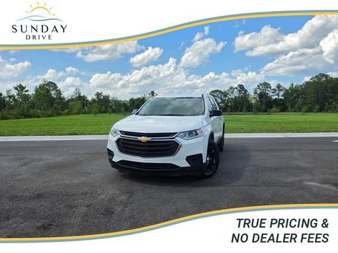 Used 2018 Chevrolet Traverse LS FWD image 1
