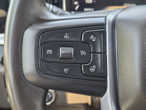 Used 2025 GMC Sierra 1500 SLT AWD/4WD image 26
