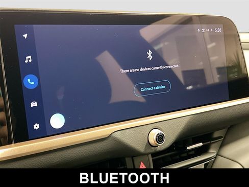 Used 2025 Toyota Crown Signia XLE image 9