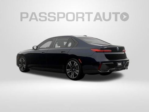 New 2026 BMW i7 xDrive60 image 2