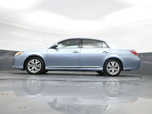 Used 2011 Toyota Avalon FWD image 37