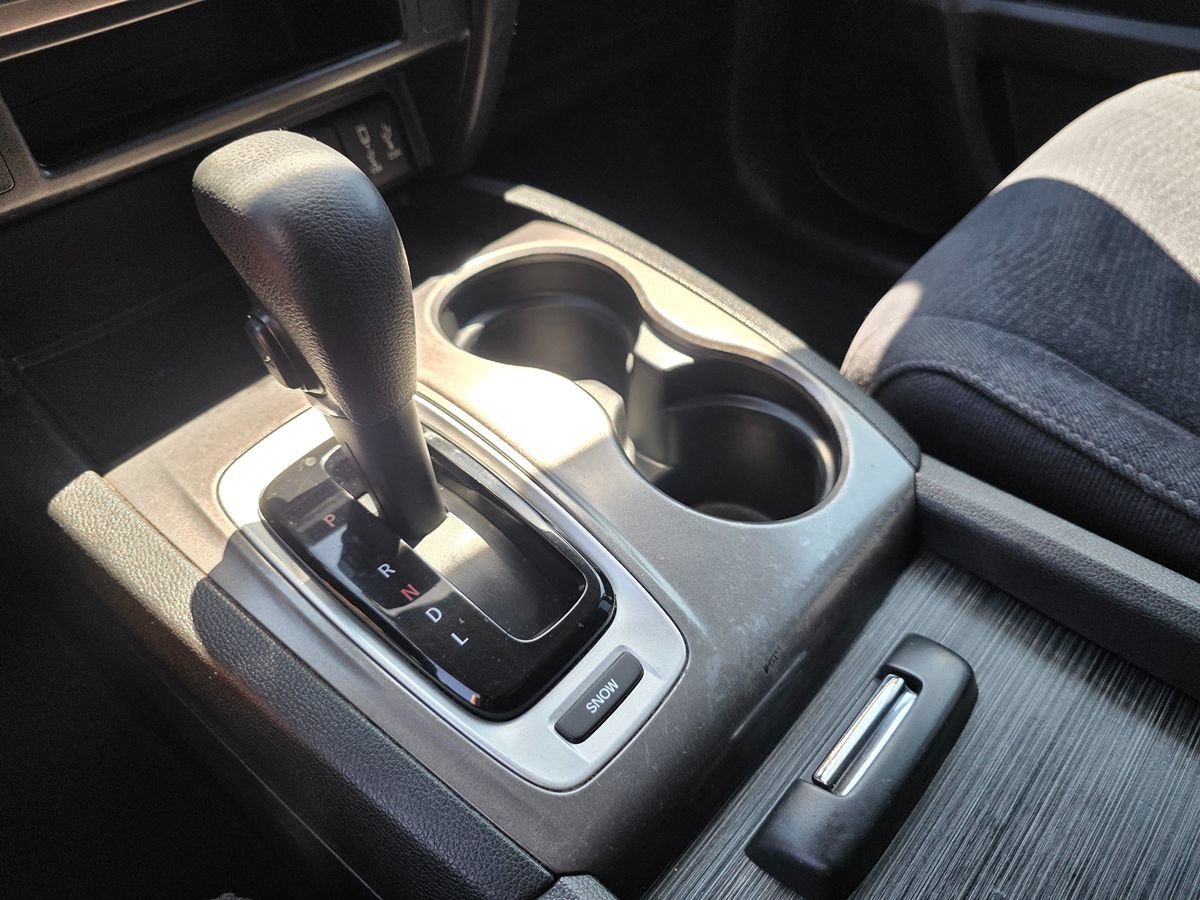 Used 2017 Honda Pilot EX image 36