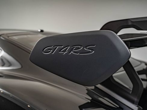 Certified 2024 Porsche 718 Cayman GT4 RS RWD image 33