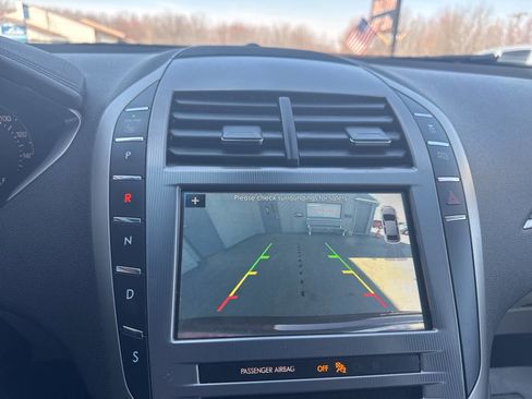 Used 2017 Lincoln MKZ Select w/ Select Plus Package image 29