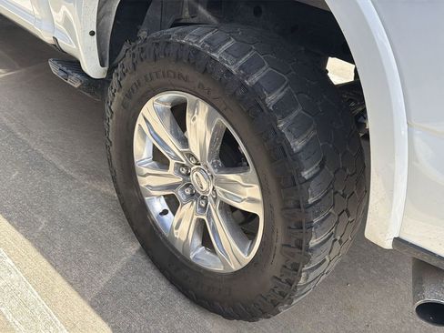 Used 2020 Ford F150 Platinum w/ Equipment Group 701A Luxury AWD/4WD image 5