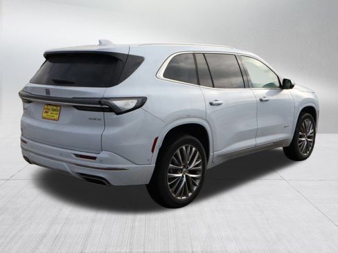 New 2026 Buick Enclave Avenir w/ Super Cruise Package image 7