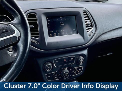 Used 2018 Jeep Compass Latitude w/ Popular Equipment Group AWD/4WD image 12