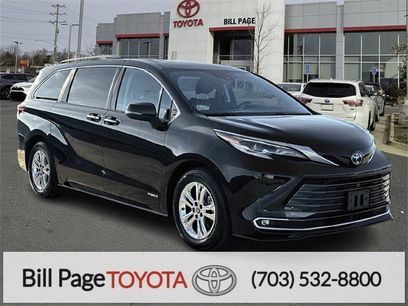 Used 2021 Toyota Sienna Platinum