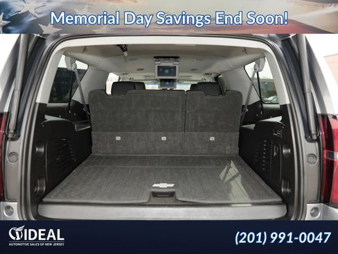 Used 2018 Chevrolet Suburban Premier AWD/4WD image 29