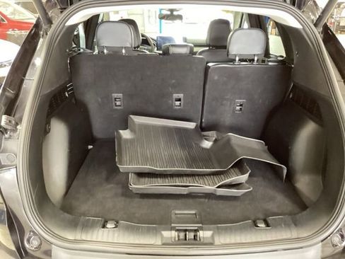 Used 2023 Ford Escape Platinum AWD/4WD image 15