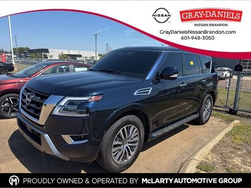 Used 2023 Nissan Armada SL w/ Captain's Chairs Package image 1
