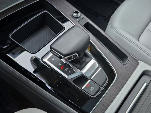 Used 2021 Audi Q5 2.0T Premium Plus w/ Premium Plus Package image 20